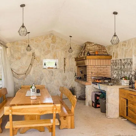 Villa Javor Comfortable Holiday Krnica