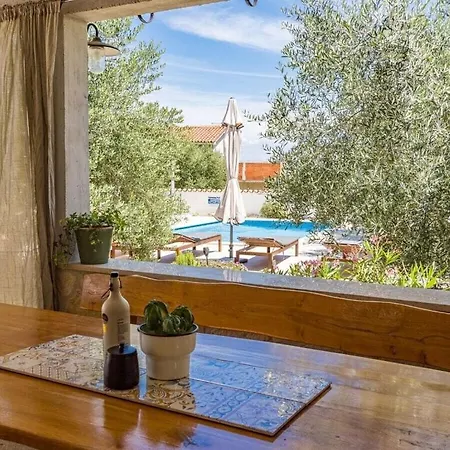 Javor Comfortable Holiday Villa *