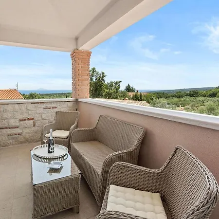 Javor Comfortable Holiday Villa *